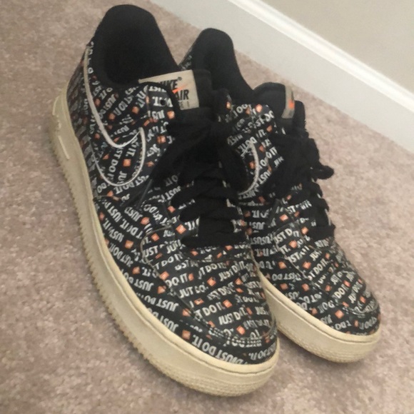 Nike Just Do It Air Force 1 - Picture 3 of 6